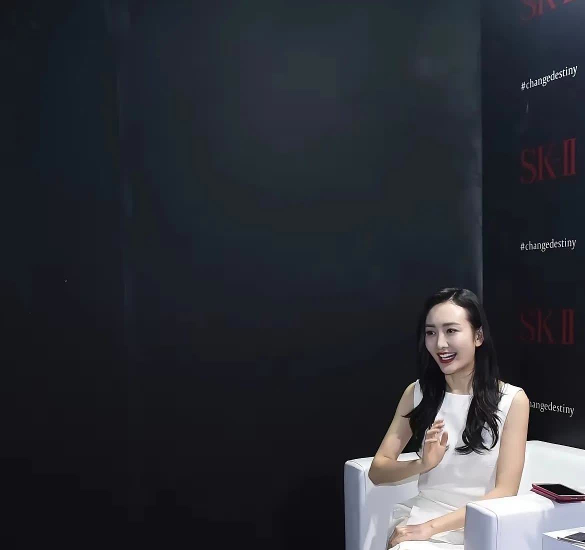 王鸥