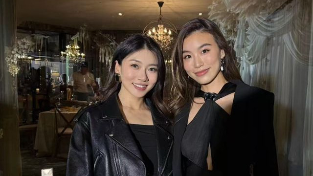 程晓玥官宣二胎！妮可・基德曼早剧透，次被拍遮孕肚，圈外老公全家福首露脸