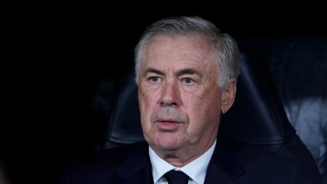 皇马伤病：巴尔韦德仍未参与合练，若他缺战巴斯克斯将首发