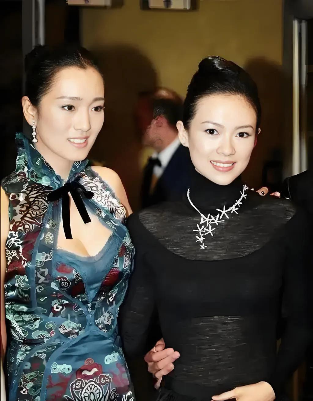 华语电影女明星：
影响力最大的是巩俐，三大电影节大满贯。
知名度最高的是章子怡，