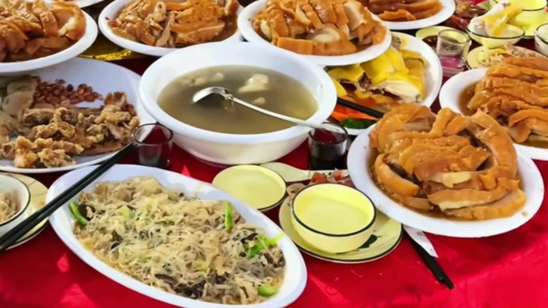 来个广西人！你们酒席上的扣肉真有网传那么夸张？