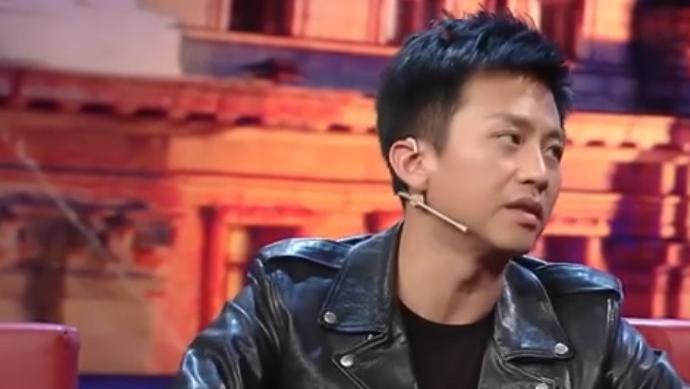 邓超不再是演员了？隐藏身份曝光，把孙俪变成病友，只用了15年