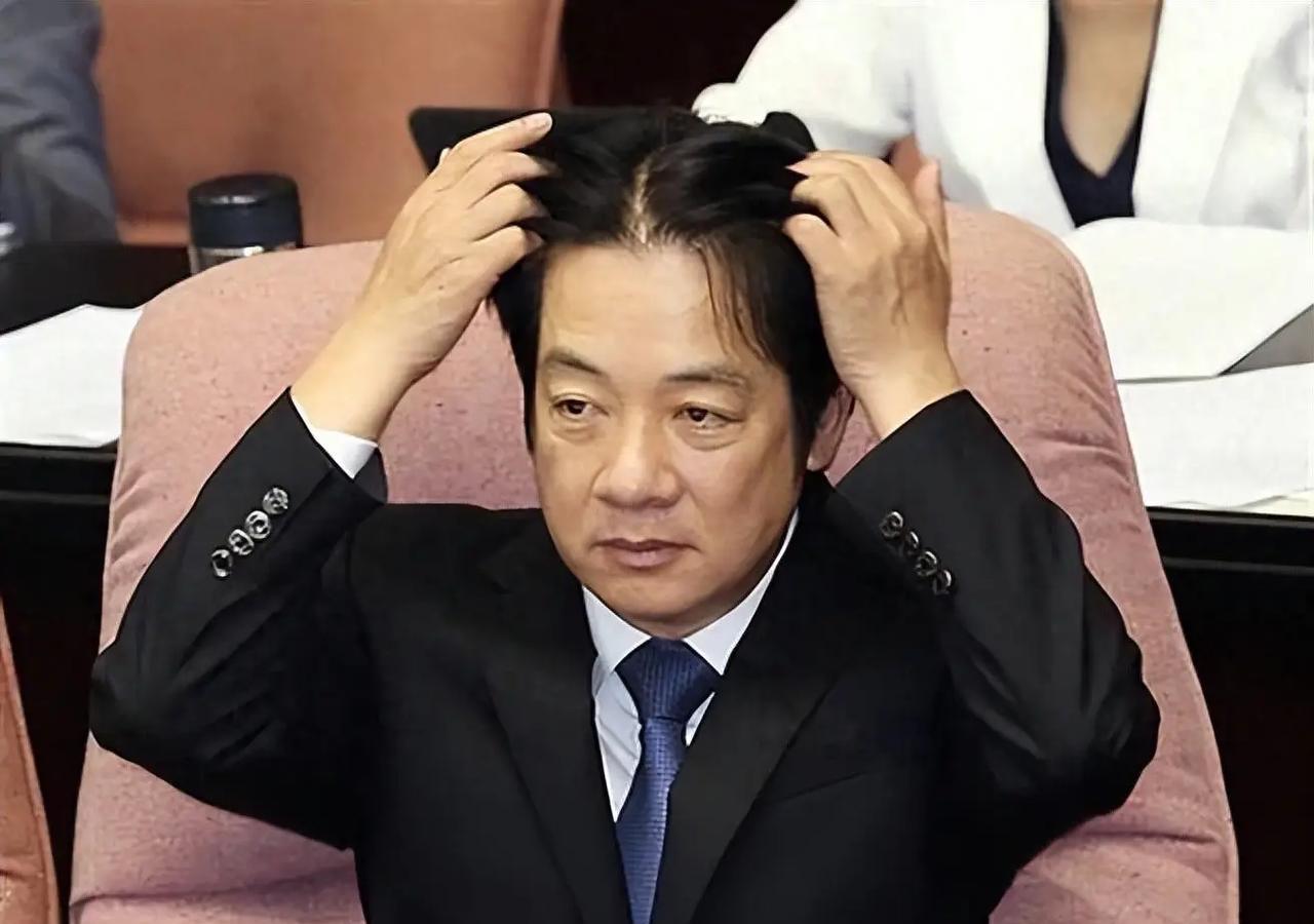 柯建铭“遭逼宫”为何还底气十足？ 榨菜哥：赖清德民调低迷才是根本
民进党在726