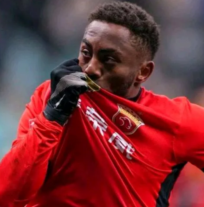 海港3:1大胜长春亚泰

        中超联赛第17轮，海港客场挑战长春亚泰