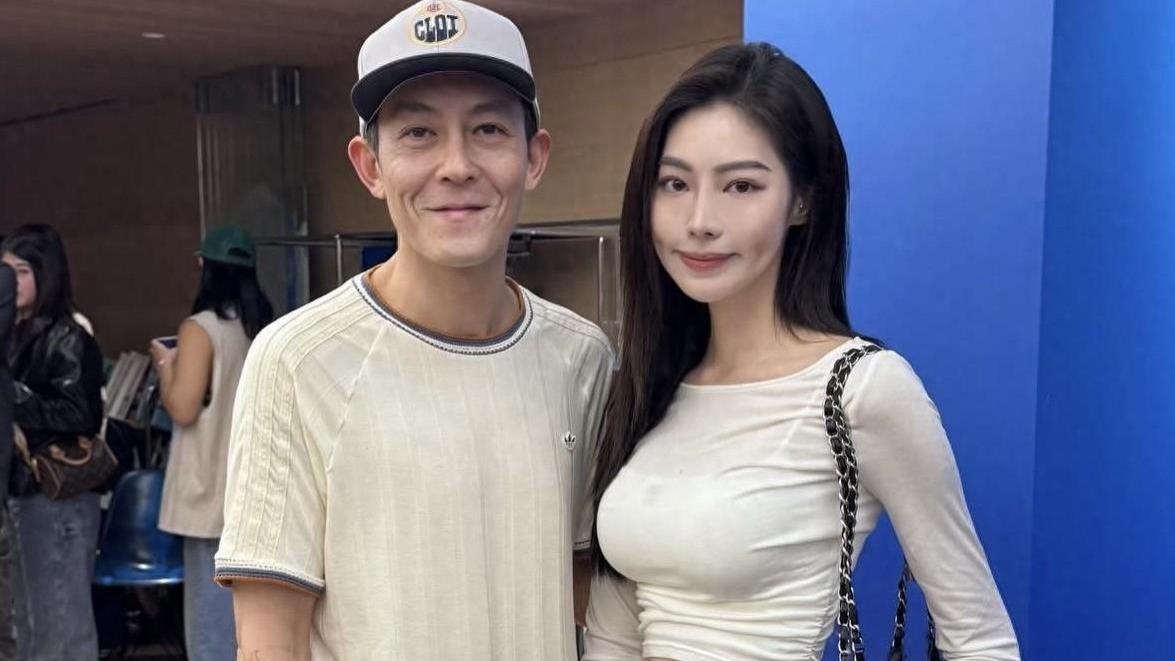 陈冠希台北咖啡新业，携女亮相引轰动