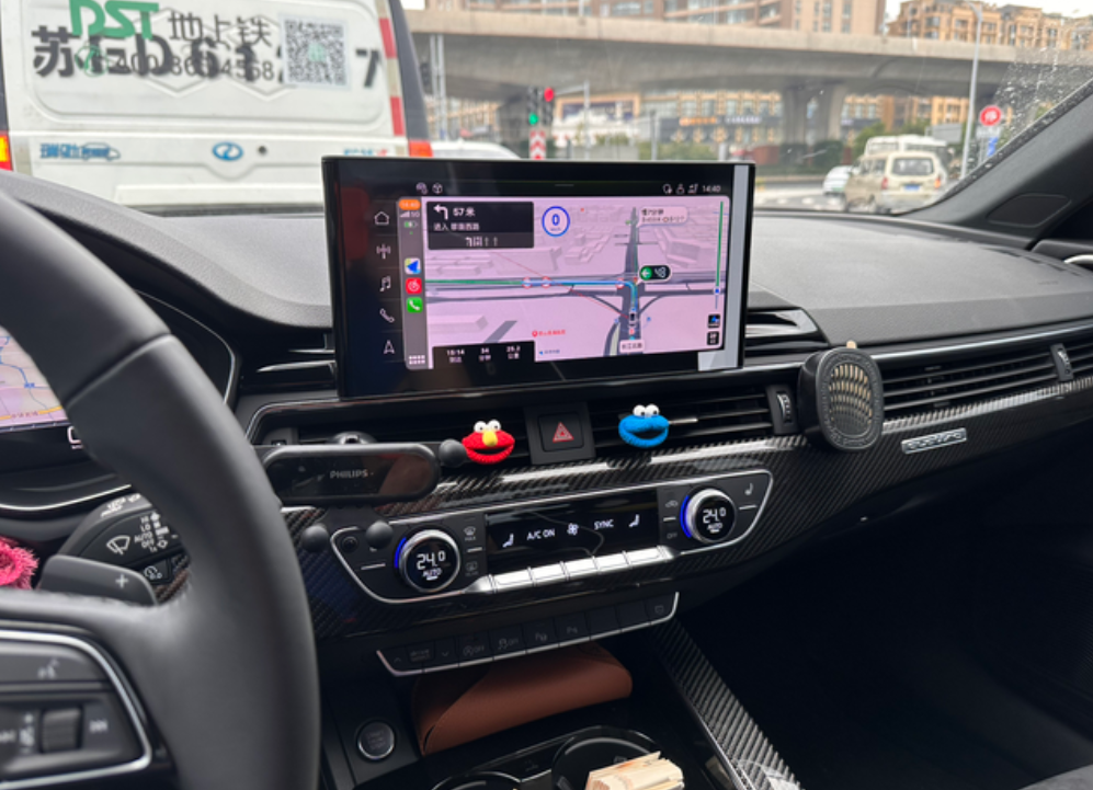 车内配件推荐
推荐好物：
1.内饰mm豆，颜色正，简洁清新。
2.金属踏板，提升