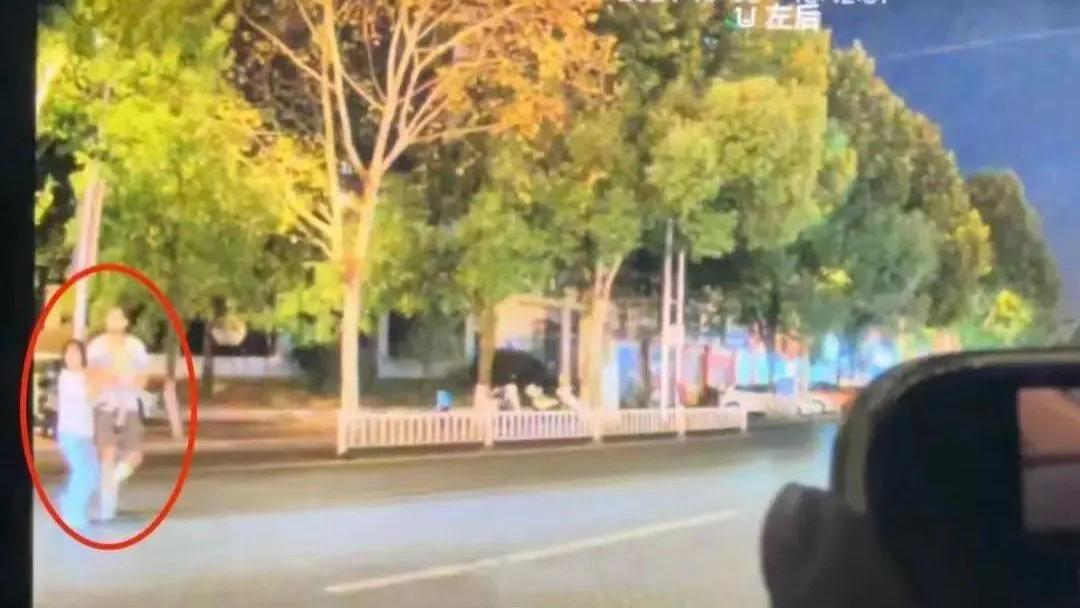 公诉审限将近，景德镇一家三口被撞身亡案为何迟迟不宣判？汹涌舆情正考验司法独立