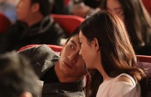 2014年，吴奇隆拍摄电视剧《蜀山战纪》，他作为制作人，邀请了赵丽颖、陈伟霆和樊