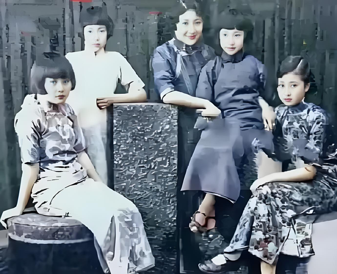 蒋百里的“五朵金花”，大女儿蒋昭；二女儿蒋雍；三女儿蒋英；四女儿蒋华；小女儿蒋和