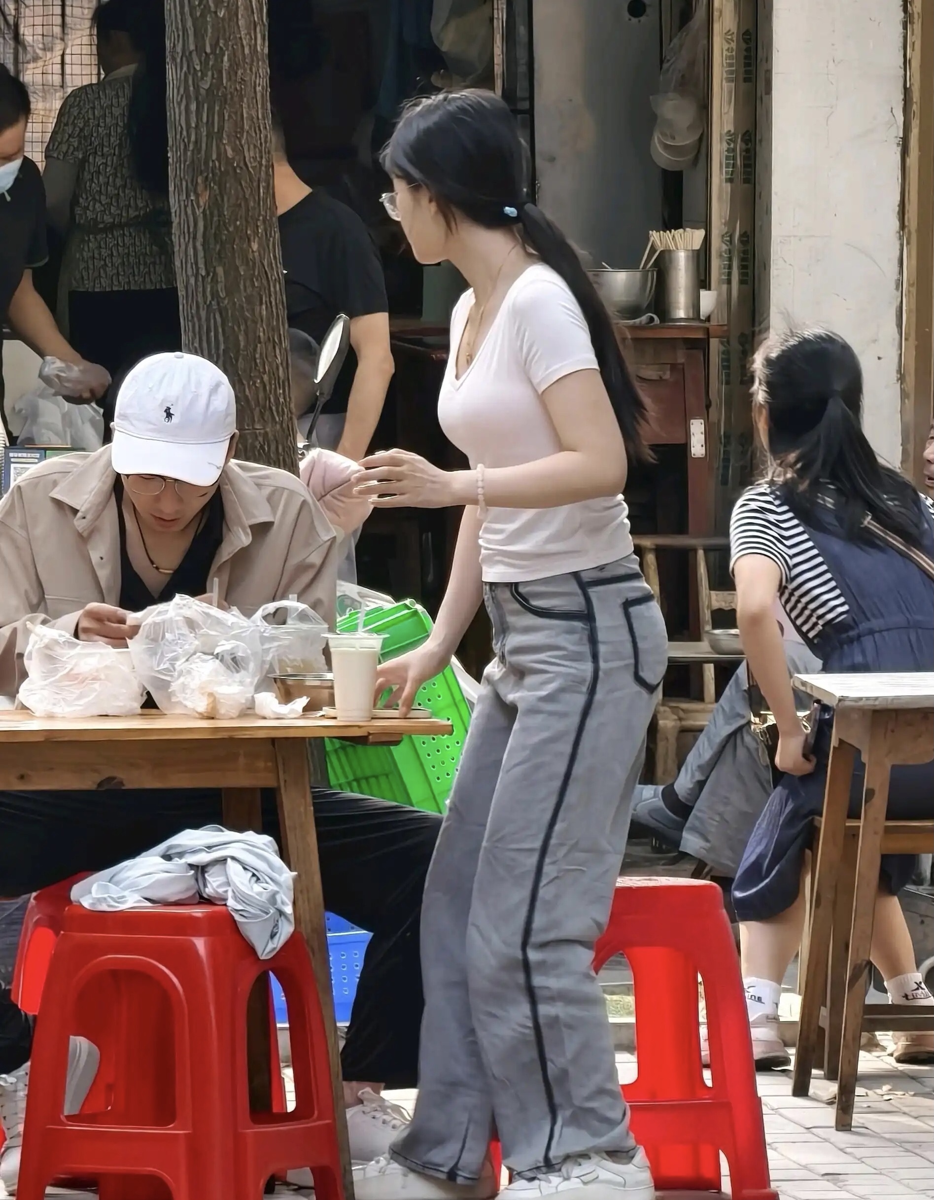 小小的早餐店，很有烟火气