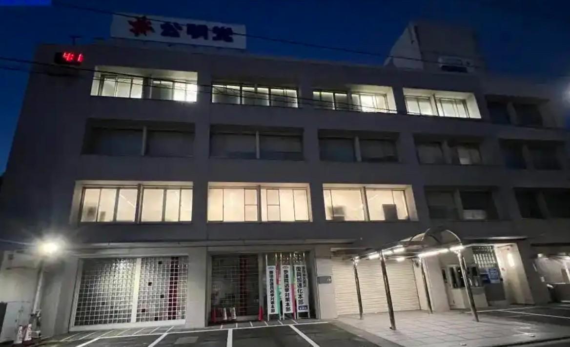 石破茂将与公明党的齐藤代表举行会谈，继续确认两党执政方针。
并将于21日下午2时