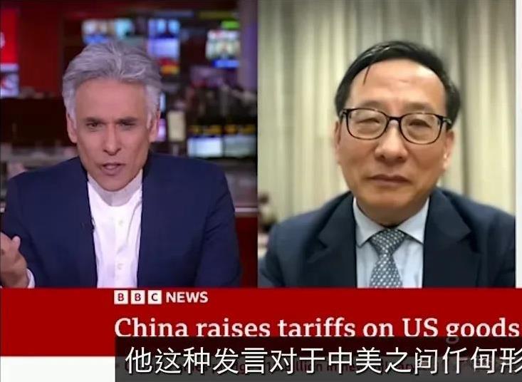 对于同是就读耶鲁法学院、晚20年入学的美国副总统万斯，高志凯建议：万斯，别丢人了