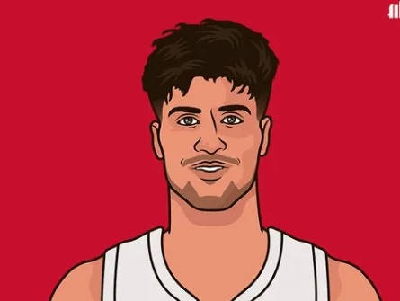 NBA常规赛，开拓者主场103-102战胜火箭。
全场比赛，开拓者前锋德尼-阿夫