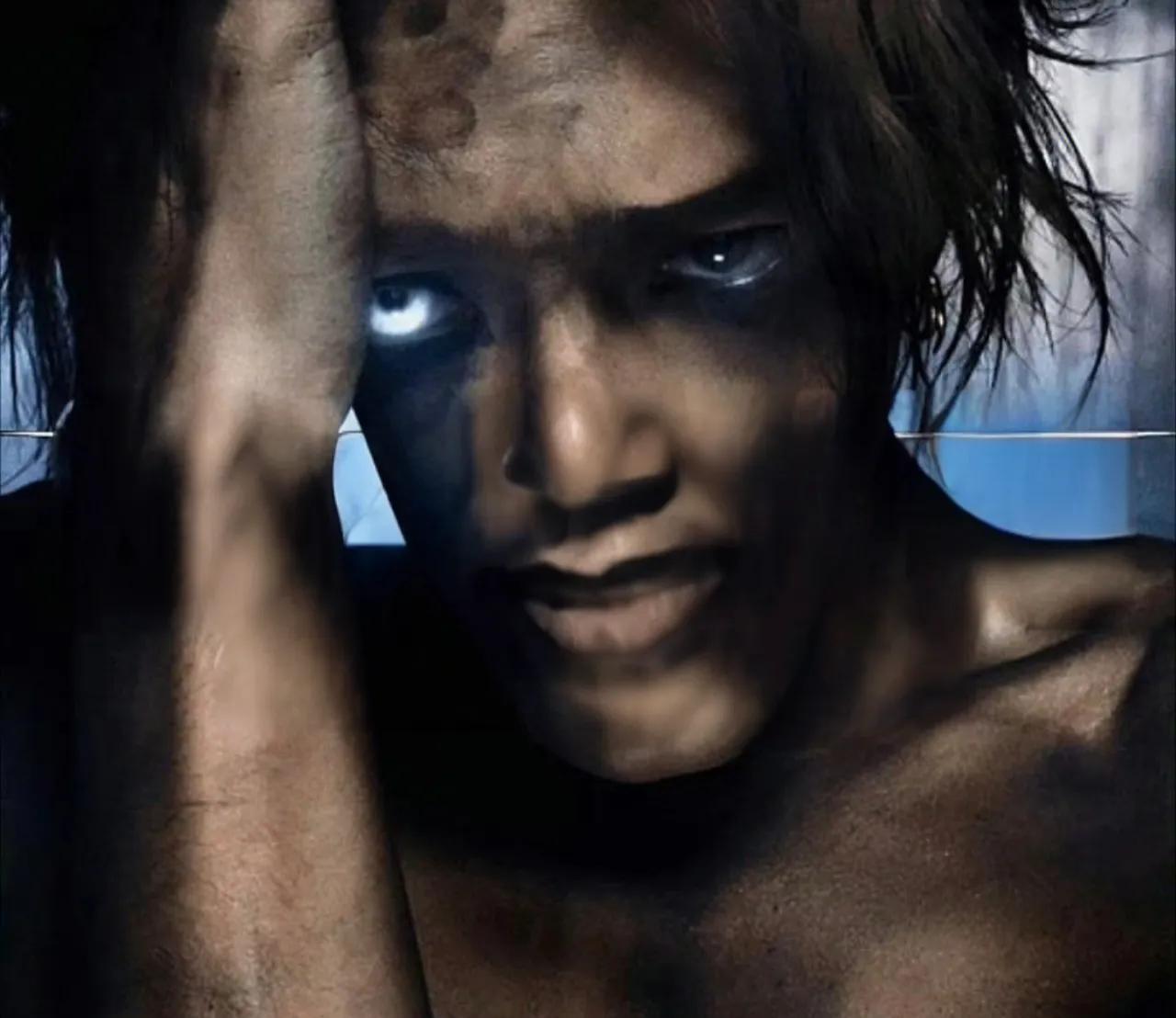 对于一个视作品如生命的人来说，真的很致命也很受伤。努力了近三年的专辑因为内部工作