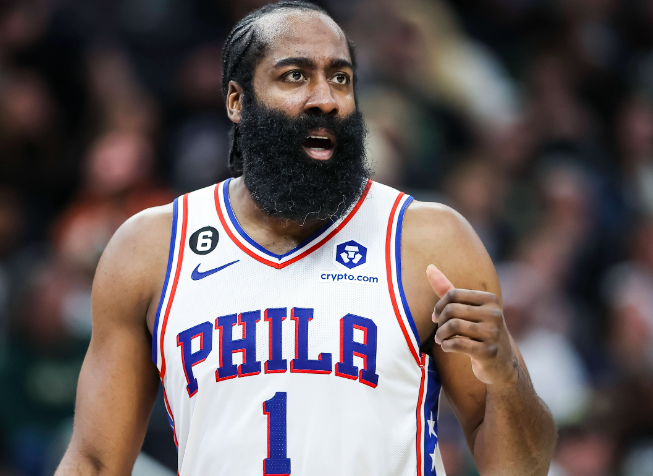 明日对掘金比赛的磨合观察点，磨合处于“阵痛期上升期”的关键节点，明日对阵掘金将是