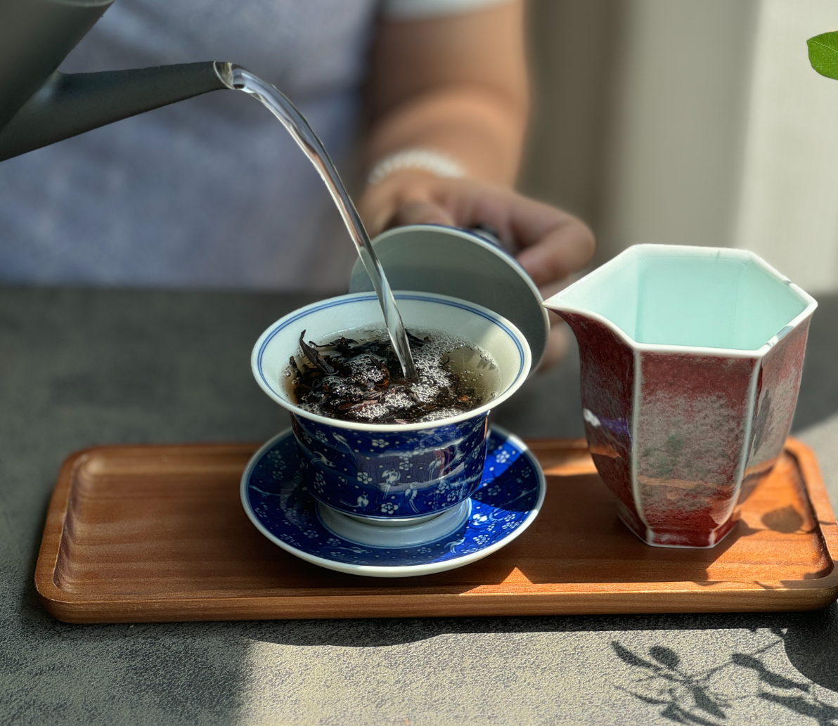 抹茶和绿茶，是同一种茶的不同形态吗？