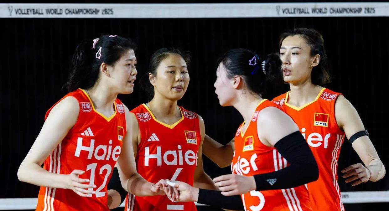 北京时间8月27日20:30分，世界女排锦赛继续进行，备受关注的中国女排将迎来小