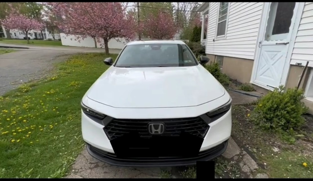 雅阁前脸改装
兄弟们雅阁改款这样，销量能翻一倍吗？