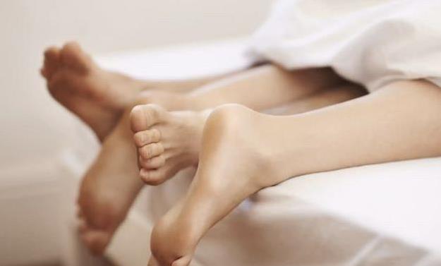 山东，一大爷因妻子莫名得了HPV，怀疑妻子出轨与妻子大吵一架，而后与妻子分居，随