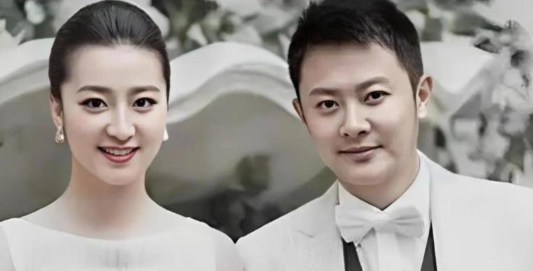 2015年，印小天花了400万元娶的老婆哈琳娜。直到孩子出生后，才发现自己的老婆