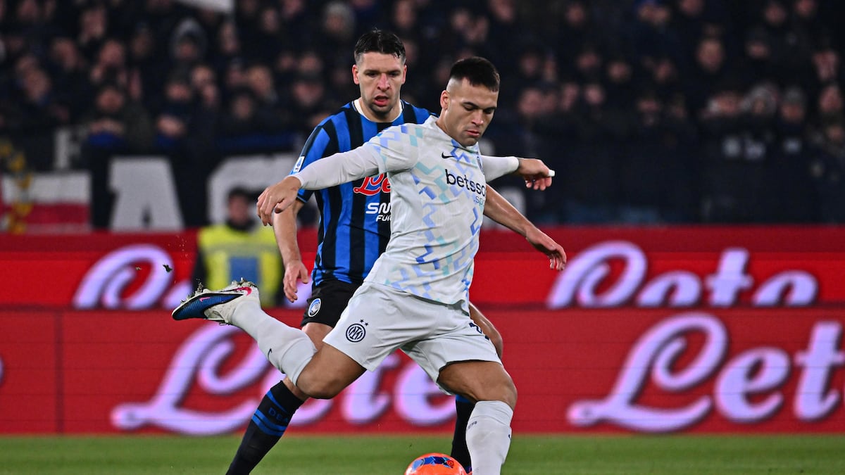 劳塔罗破门，国际米兰1：0亚特兰大登顶榜首