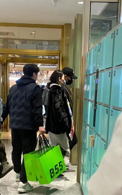 汪峰女友森林北亲自辟谣！我没有怀孕！汪峰应该不会再考虑要孩子了吧，看他那样，离了