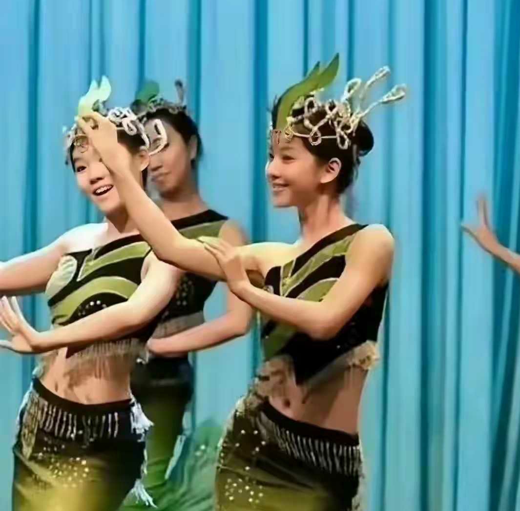 不愧是东哥的女人