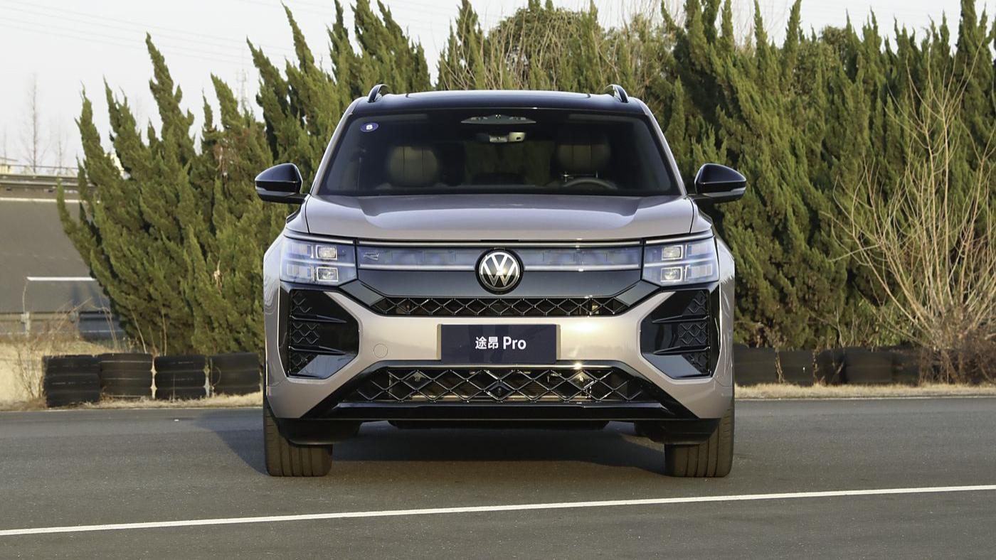 抚顺全境大七座智能SUV 途昂Pro和汉兰达对比测评