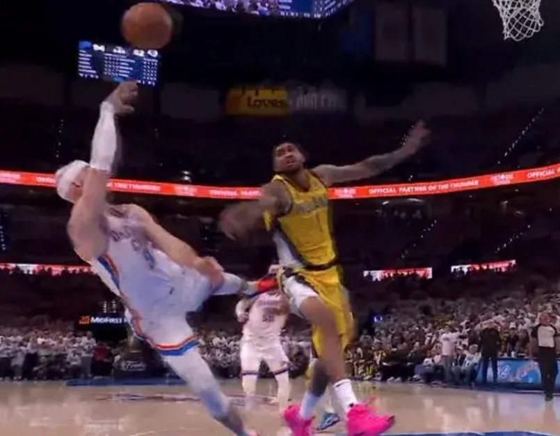 NBA总决赛打到现在，雷霆的优势在哪里？
总决赛2-2，下一场天山王！两支年轻球