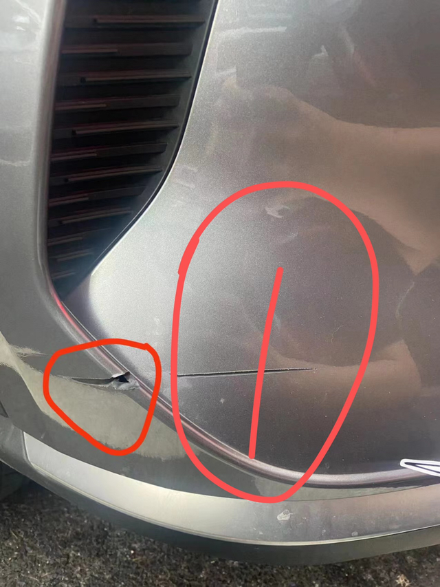 三百补漆贵了还是划算
问了店里的售后说只能换新，不能修，然后车友推荐的附近的店，