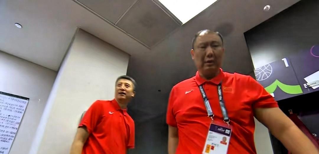 中国男篮11月将在五棵松迎战韩国队！预测12人名单，竞争激烈，另有两位海外球员。