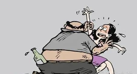 “他欺负我儿媳妇，我是正当防卫！”陕西旬阳，一公公见儿媳妇被六旬老汉调戏，遂上前