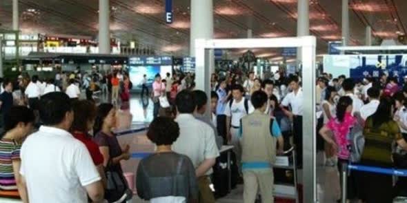 中国对美国下重手！

英媒周三（30日）报道，有专家和受影响人士透露，中国正