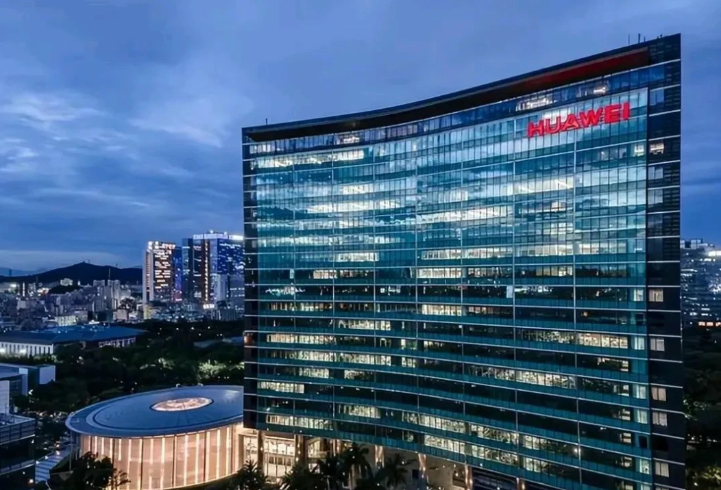 如果英伟达芯片退出国内市场，那么谁将替代它退出国内市场后的市场空白呢？
英伟达要