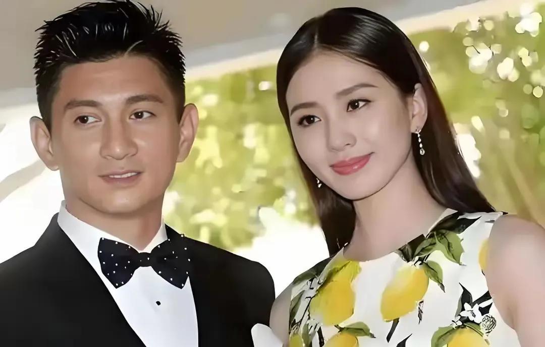 宝子们，大瓜来啦被传离婚3年的刘诗诗和吴奇隆，这次真的太绝了！近日，有狗仔拍到他