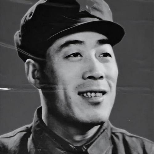 原沈阳军区副司令员孙玉国，年轻有为前程远大。1969年中苏珍宝岛冲突时，任虎饶边