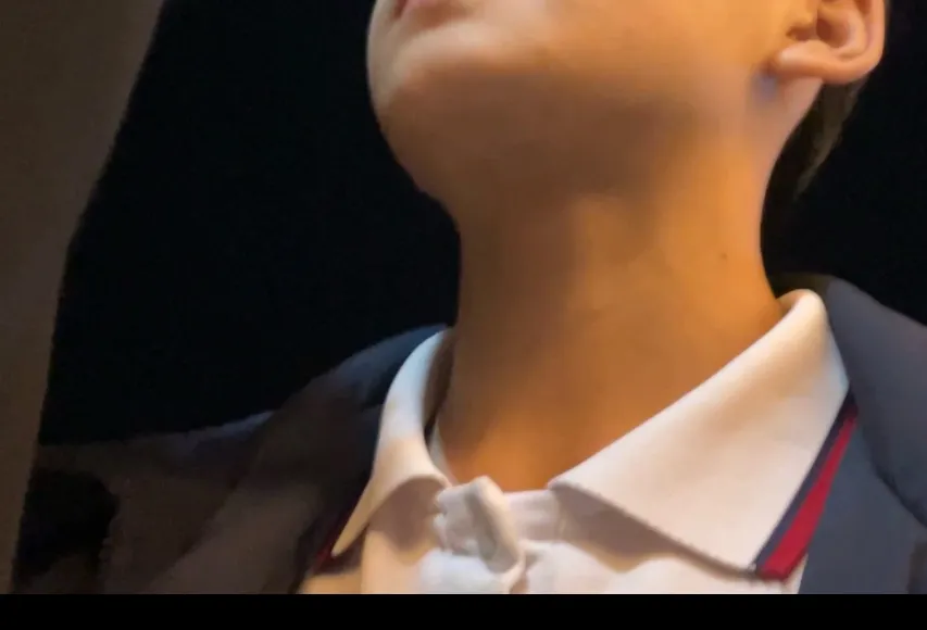 我发现了爸爸的秘密，爸爸是个很自律的男人，对任何事情都是做到有规有据，自从我有了