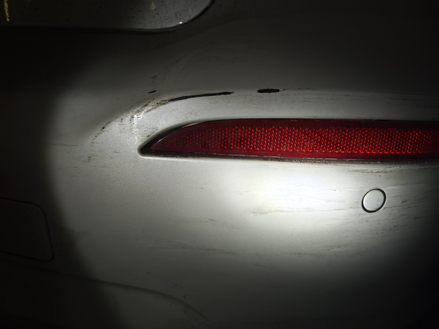 被追尾了大神评估一下该要多少
停着被追尾了 宝马3gt