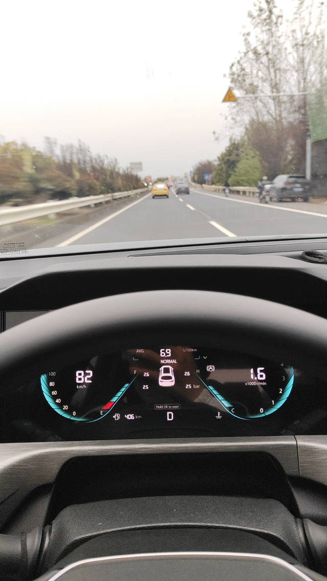 网上查不到
23款豪华版变速箱是啥型号啊？网上乱七八糟的。搜不到