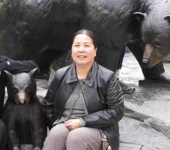 太可怕！美国安插在中国的间谍头目，竟是一位和蔼可亲的“中国大妈”，她在华潜伏20
