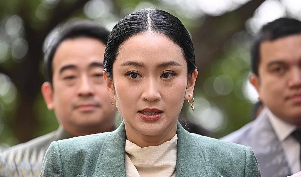佩通坦出事了，泰国要查她











泰国政坛炸锅了！佩通坦，这位风头