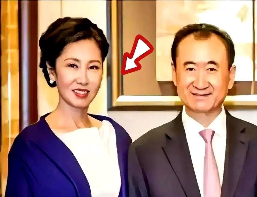 查了一下王健林，这人有个缺点，那就是大男子主义太强了！
你们发现没？
有些男人骨