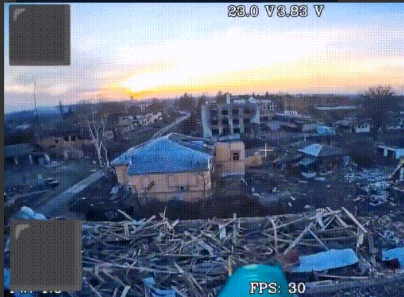 乌军大溃败，俄闪电夺占9个村攻入苏贾市中心，乌士兵怀疑美将乌情报告知俄军。

俄