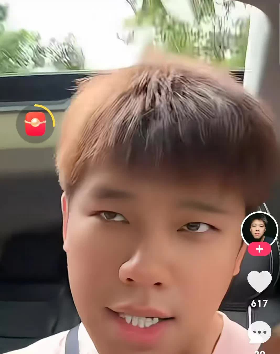 葛斯齐某平台更新了，
S妈要瑟瑟发抖了，
因为，
评论区都是告状的，
留