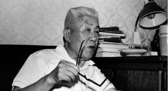 “美军的状态是好，可士兵的意志薄弱。行军时，物资重一些，美军就会丢装备，可见，持
