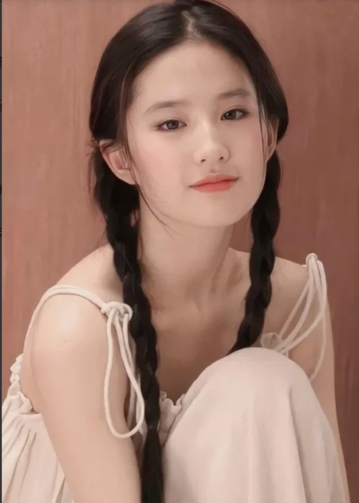 为什么刘亦菲37岁还不结婚？

不是因为她要求太高，也不是因为没人娶得起，而是因