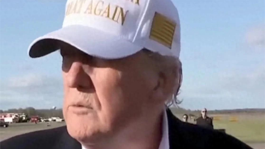 不敢相信！特朗普认错了！中国不和我们做生意了，是我的错