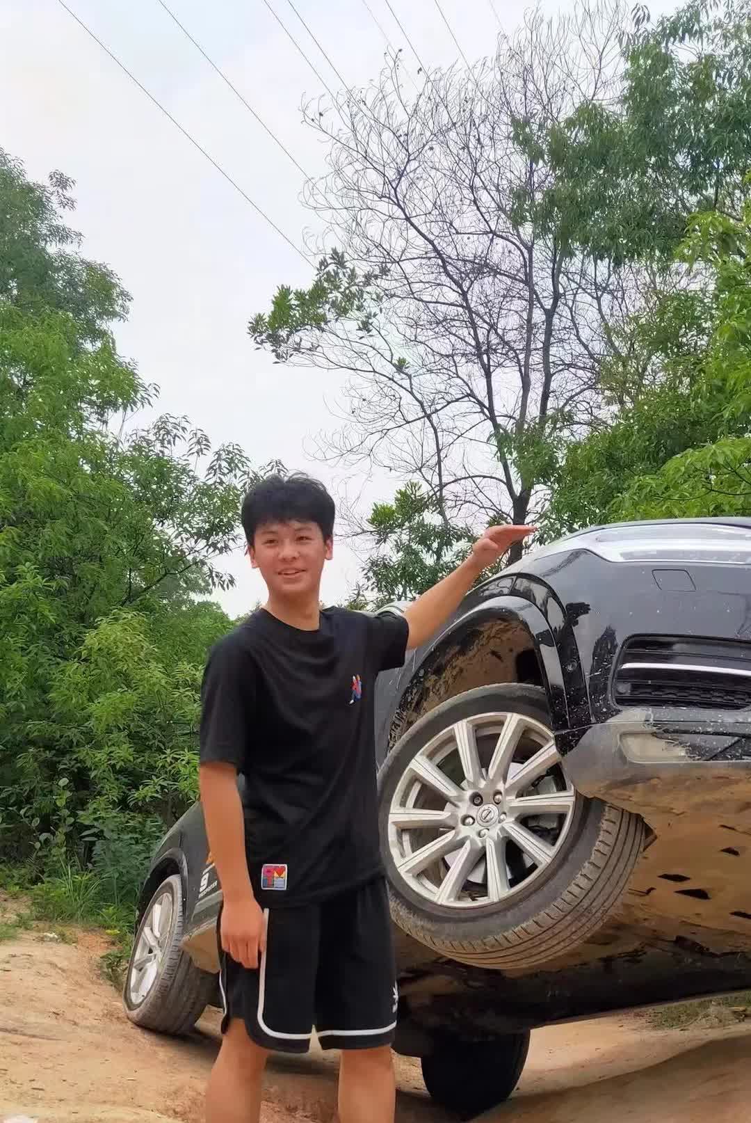 沃尔沃 XC90能上刀山下大海[捂脸]
