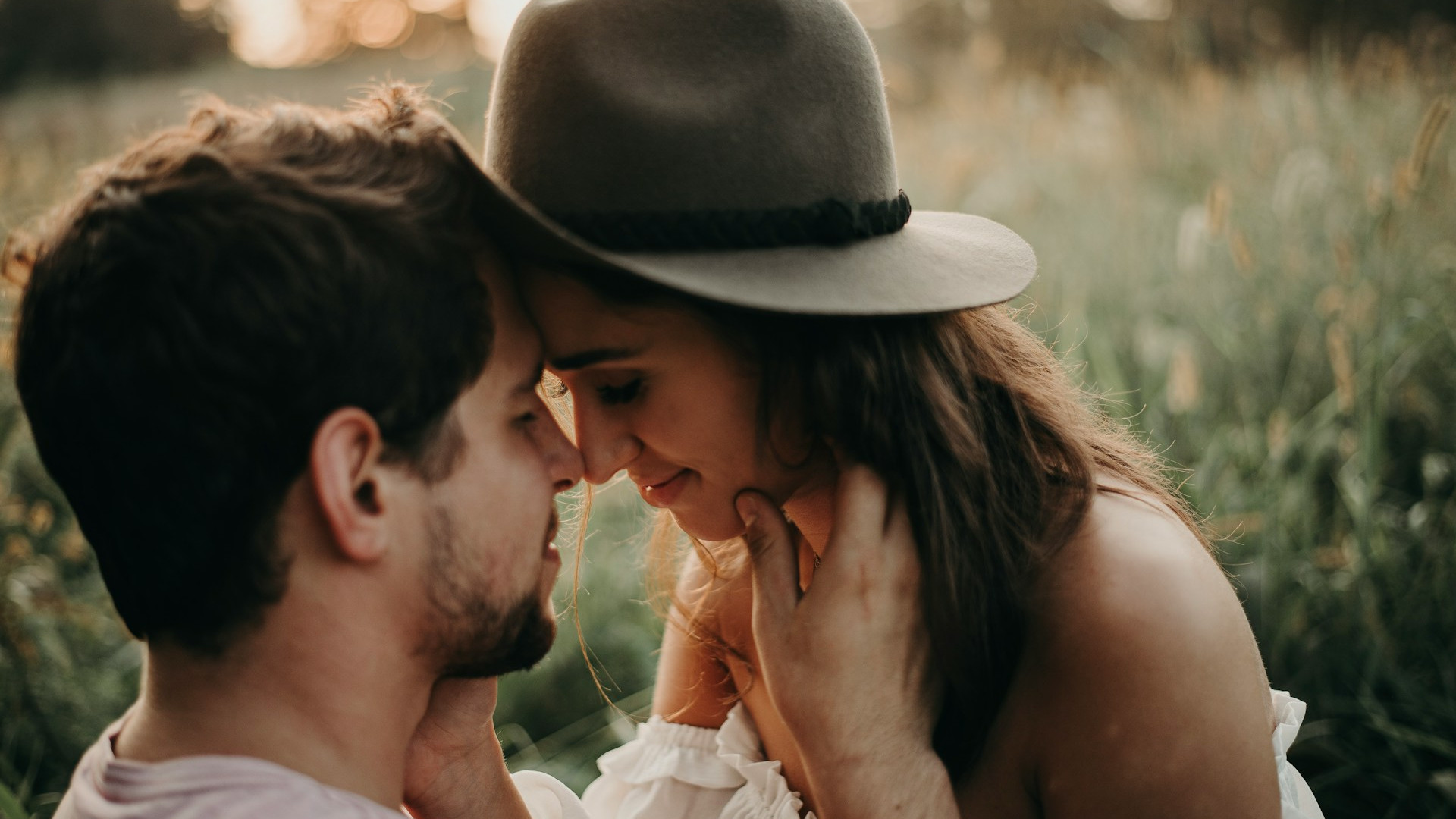 我们如何克服双重亲密危机？