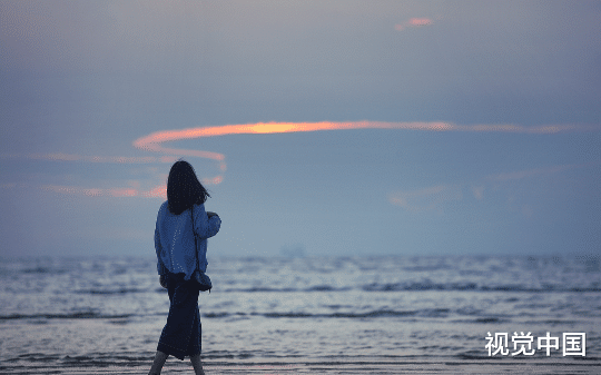 所有人都以为我是小三，而他们才是一对佳人